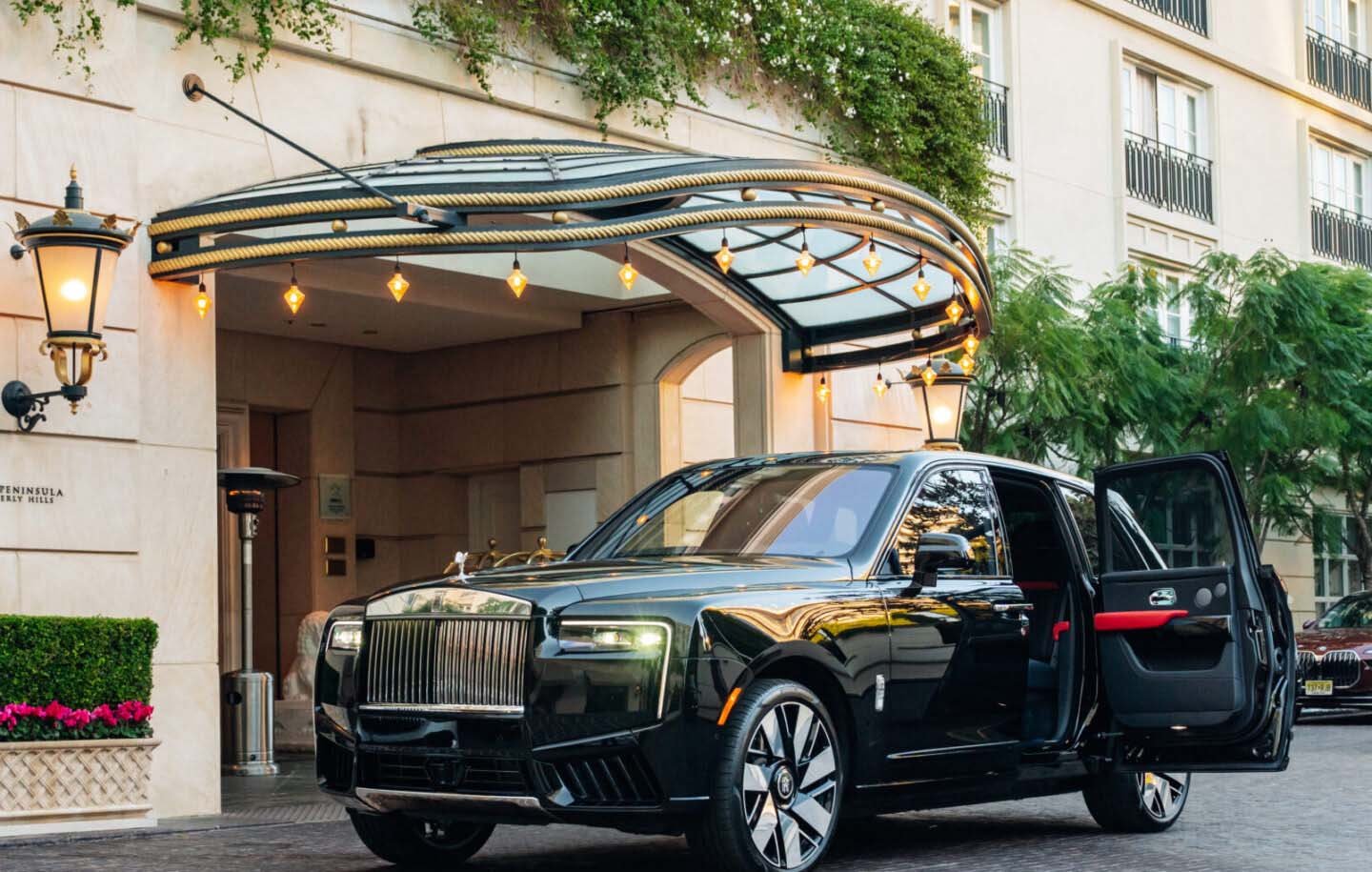 Rolls Royce At Hotel