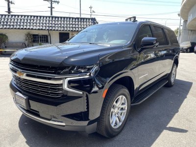 Black Chevrolet Suburban thumnail image