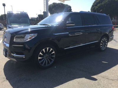 Photo of Lincoln Navigator L 4x4 4x4 from Beverly Hills Car Rental
