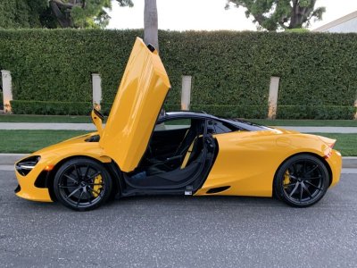 Photo of McLaren 720S Spider from Beverly Hills Car Rental