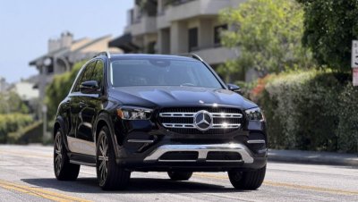 Photo of Mercedes-Benz GLE-Class from Beverly Hills Car Rental