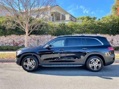 Photo of Mercedes-Benz GLS-Class GLS 450W4 from Beverly Hills Car Rental