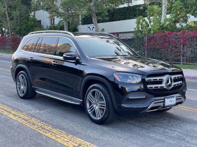 Mercedes-Benz GLS-Class GLS450W - SUV rental car