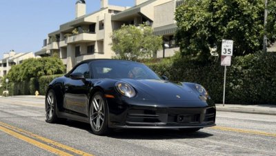 Black Porsche 911 CVT thumnail image