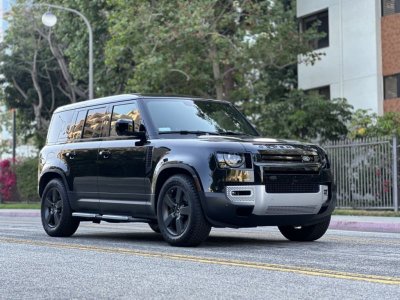 Photo of Land Rover Defender 100 SE V8 from Beverly Hills Car Rental