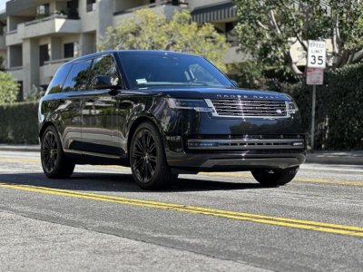 Photo of Land Rover Range Rover P530 SC V8 from Beverly Hills Car Rental
