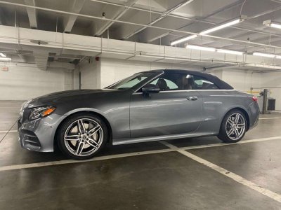 Photo of Mercedes-Benz E450 from Beverly Hills Car Rental