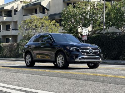 Mercedes-Benz GLC300 - SUV rental car