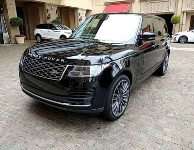 Photo of Land Rover Range Rover Autobiography L L from Beverly Hills Car Rental