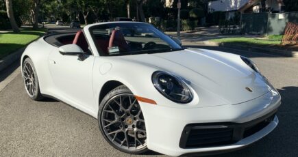 22 porsche 911 front
