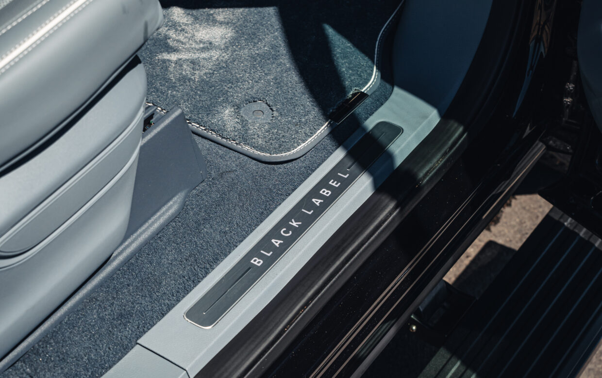 Lincoln Navigator Beverly Hills Car Rental