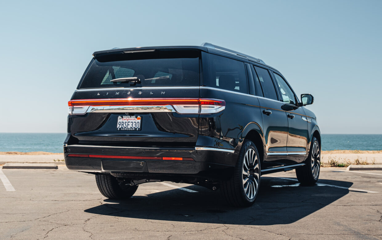 Lincoln Navigator Beverly Hills Car Rental