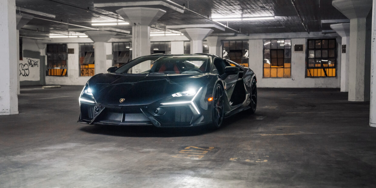 Lamborghini Revuelto
