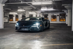 Lamborghini Revuelto